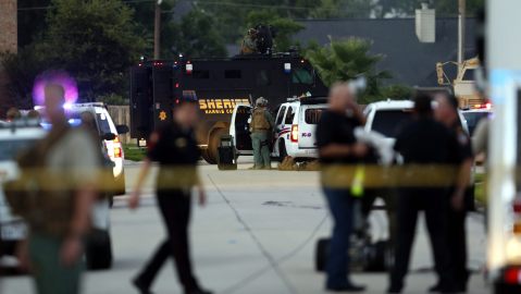 Policia TIROTEO EN TEXAS SE COBRA LA VIDA DE CINCO NIÑOS Y UN ADULTO