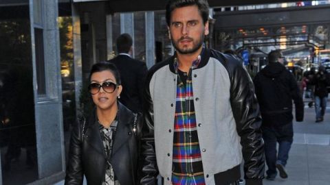 Kourtney y Scott se siguen viendo. (Archivo)