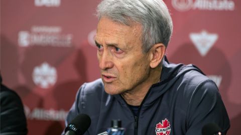 Benito Floro, técnico de Canadá