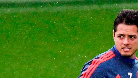 Javier 'Chicharito' Hernández y el Leverkusen visitan al 'Submarino amarillo'.