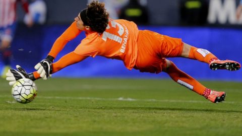 Memo Ochoa, portero del Málaga