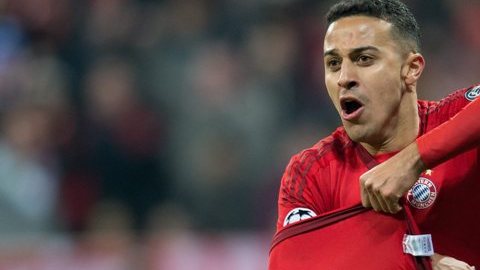 Thiago Alcántara celebra el gol de la voltereta del Bayern sobre la Juventus.