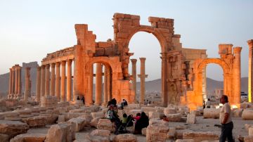 La mayoría de los civiles que quedaban en la ciudad monumental siria de Palmira se han marchado ante la proximidad de los enfrentamientos entre el Ejército sirio y el grupo terrorista Estado Islámico (EI).
