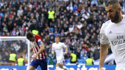 El delantero publicó un mensaje en Twitter en contra de sus detractores.