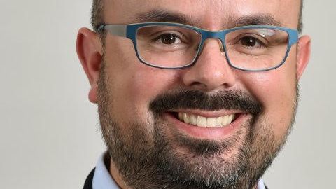 Dan Torres es nombrado por el gobernador Jerry Brown como director de Integración de los Inmigrantes, una nueva posición dentro de la oficina del mandatario estatal.