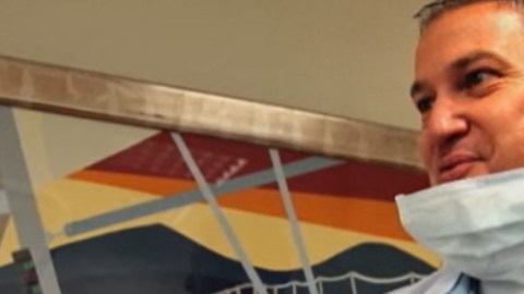 El odontólogo evadió la justicia francesa y logró escapar a Canadá.