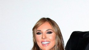 Siempre rodeado de bellezas, el protagonista de la serie acaparó todos los flashes.