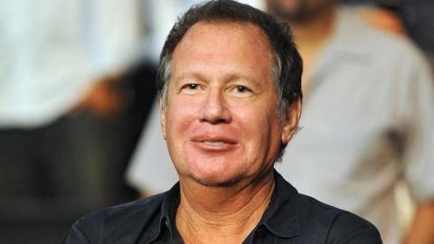 El comediante estadounidense Garry Shandling murió hoy, a los 66 años de edad.