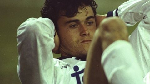 Luis Enrique saboreó las mieles del gol con ambos equipos en varios Clásicos.
