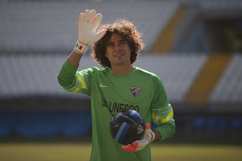 Memo Ochoa debutó en liga de España tras casi dos años en la banca La