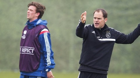 Frank de Boer, un entrenador muy intenso.