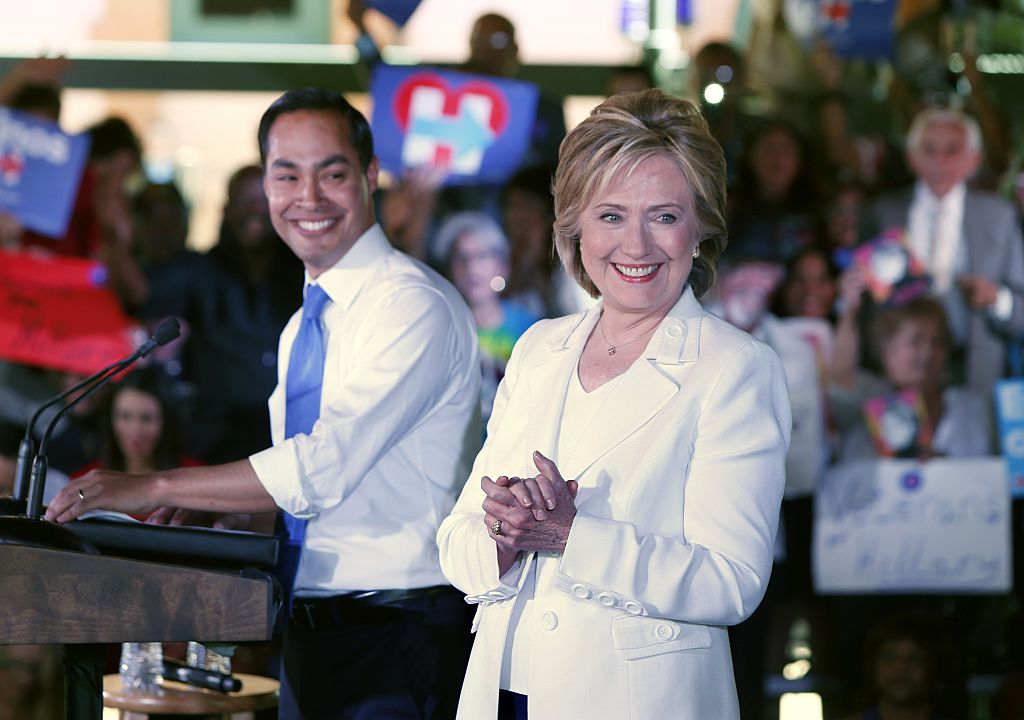 Hillary Clinton Hosts Latinos For Hillary Event In San Antonio