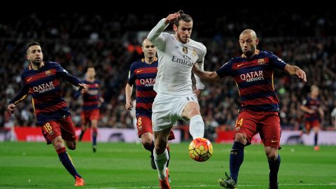 Barcelona y Real Madrid juegan El Clásico este sábado 2 de abril.
