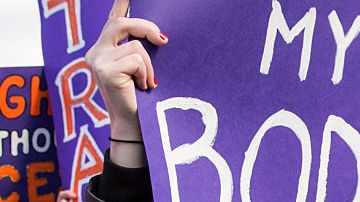 La Administración Trump propuso una ley mordaza para impedir abortos.