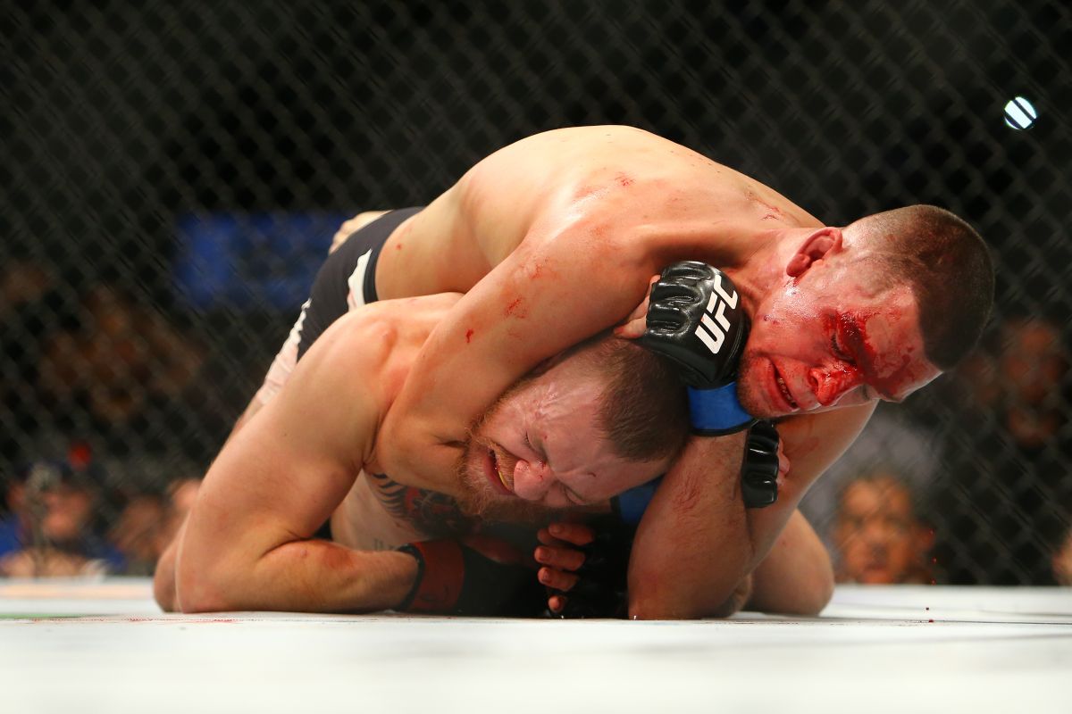 Nate Díaz se impuso al favorito Conor McGregor en el UFC 196.