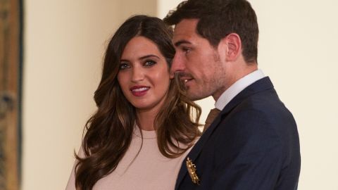 La pareja, que comenzó su relación en 2010, está esperando su segundo hijo que nacerá en junio.