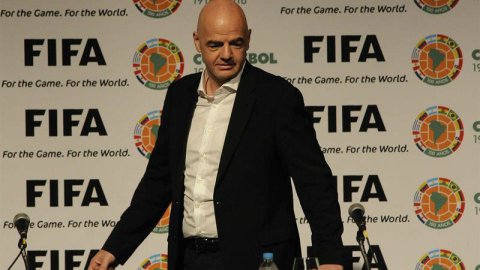 El presidente de la FIFA dio a conocer esta noticia durante su visita a Asunción, Paraguay.