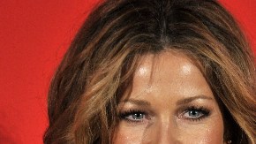 Bellas y exitosas, las conductoras de televisión viven su momento más dulce con sus segundo y tercer embarazo respectivamente.