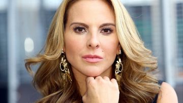 Kate del Castillo sigue causando revuelo por su comunicación con Joaquín "El Chapo" Guzmán.