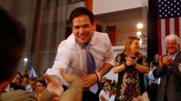 El senador federal por Florida Marco Rubio fue fallido candidato a presidente y dijo que no volvería a presentarse para su curul este año, pero ahora está cambiando de opinión.