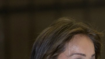 "Por fin he sabido que la palabra felicidad tiene nombre y apellido: Isabel Preysler", declaró el escritor ante sus invitados.