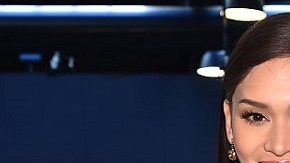 La actual Miss Universo, Pia Alonzo Wurtzbach, tiene más que una corona que la tiene tan contenta.