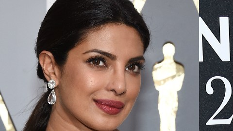 Chopra ha asegurado no entender por qué los medios sólo se refieren a ella como  "la chica de Bollywood" y no por sus otros méritos.