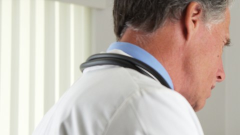 hombre doctor