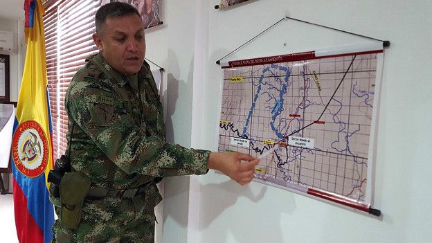 El Ejército de Colombia desplegó una unidad de 500 hombres para buscar al soldado Sánchez por tierra y aire.