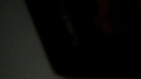Antonia Guardado habla de su hijo Hector Jesus Altamirano, detenido en el centro de detención de Adelanto. (Foto: Aurelia Ventura/La Opinion)