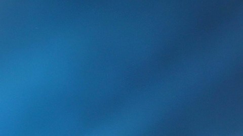 En cuestión de minutos, sus seguidores comenzaron a corregir a la polémica rubia.