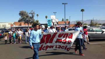 Miembros de UFW participaron en una marcha en Santa Rosa, California.