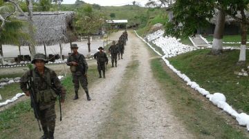 El Ejército de Guatemala desplegó a unos 3,000 soldados en la frontera con Belice.