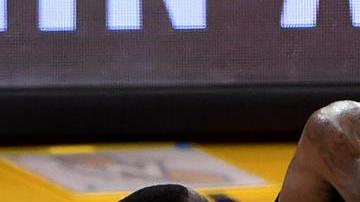 Amir Johnson y Draymond Green