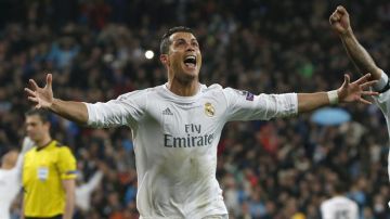 Cristiano Ronaldo marcó tres goles y llegó a 16 en la temporada de Champions League.