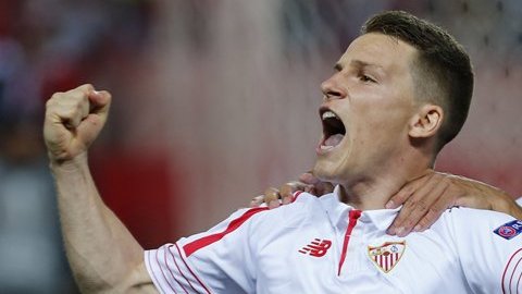 El festejo del Sevilla tras vencer en penaltis al Athletic en Europa League.
