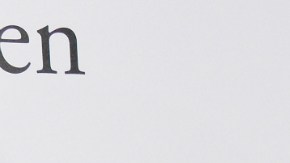 A pesar de sus compromisos laborales, Derbez confesó que Mauricio y ella hacen lo posible por estar siempre juntos.
