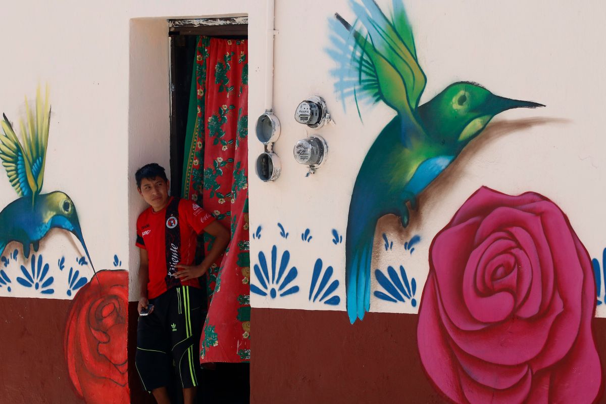 Uno de los murales que se exhibe afuera de una vivienda en el barrio de Xanenetla en Puebla. 