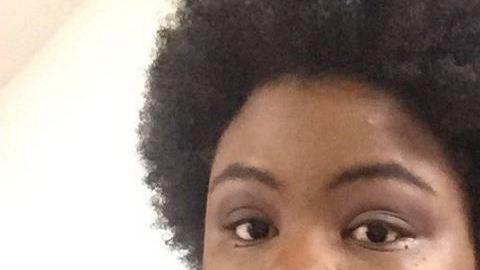 Imane Cezanne es activista de la causa 'Black Lives Matter' y una poeta premiada.