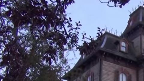 La casa encantada 'Phantom Manor' es una de las principales atracciones de Disneyland Paris.