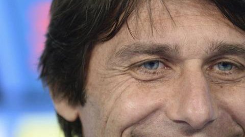 Conte es acusado de haber participado en amaños de partidos en la Segunda División del Calcio.
