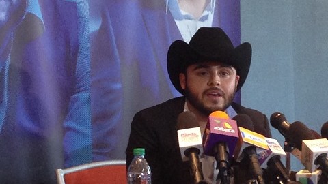 El cantante Gerardo Ortiz aseguró que nunca pensó que su videoclip más reciente causaría tanta polémica.
