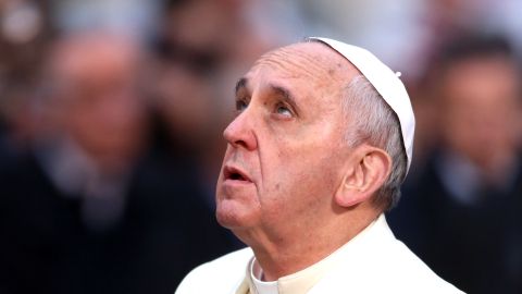 Pope Francis Celebrates Immaculate Conception at Spanish Steps