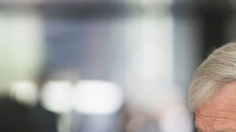 El expresidente de la Cámara de Representantes Dennis Hastert.