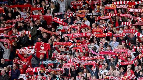 Anfield vibró una vez más, pero ahora al doble con las aficiones de Liverpool y Borussia cantando al unísono.