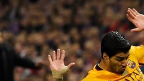 "Amigos y rivales": Luis Suárez y Diego Godín.