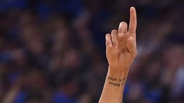 Curry y los Warriors de Golden State ya forman parte de la historia.