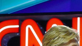 Hillary Clinton y Bernie Sanders en Brooklyn.