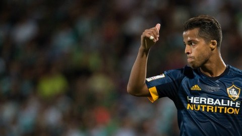 Giovani Dos Santos, mediocampista del LA Galaxy
