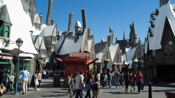The Wizarding World of Harry Potter añade un nuevo capítulo, este histórico, a Universal Studios Hollywood.